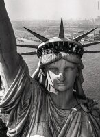 Clementoni 39635 Life Magazine Collection Statue of...